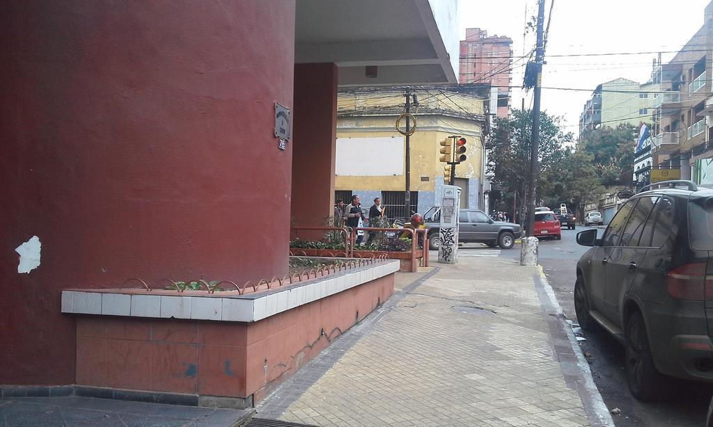 Estudio En El Centro De Asuncion Kültér fotó